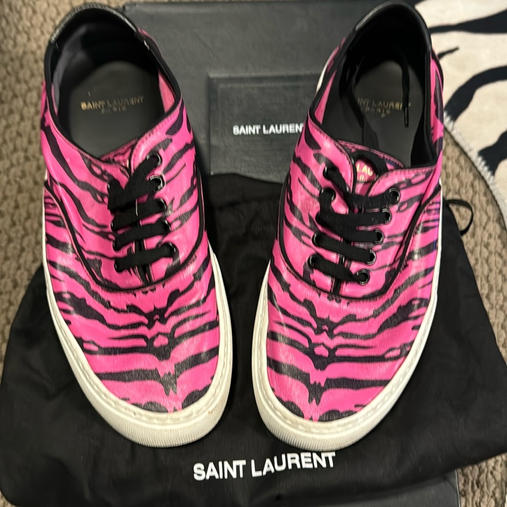 Saint Laurent Venice low top sneakers